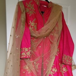 Indian Sarai/Formal Wedding Attire
